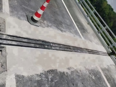 双鸭山伸缩缝更换后浇筑材料快速结构修补料速砼的产品特点及施工流程​